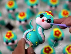 浓眉哥中超首位下课主帅引热议的简单介绍
